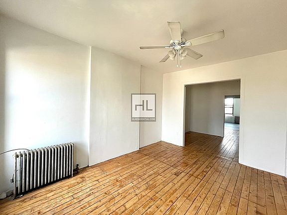 3rd image of 326 Van Brunt St APT 4L