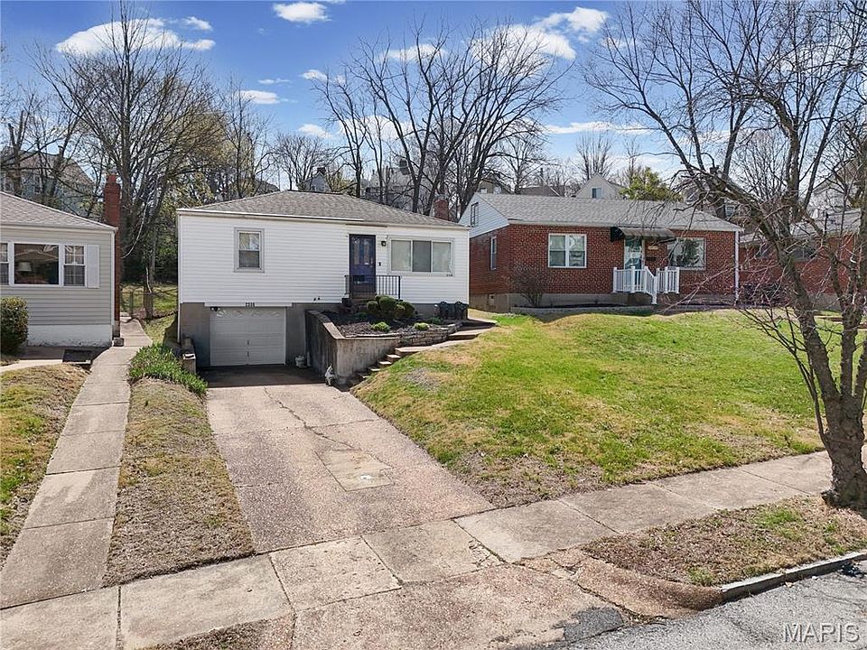 1st image of 2336 Esther Ave