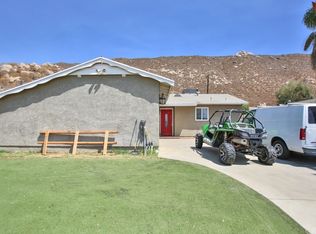 5953 Paramount Dr, Riverside, CA 92509