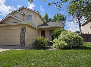 515 Dennison Ct, Fort Collins, CO 80526
