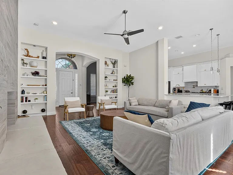 4730 Hampshire Dr — Photo 11