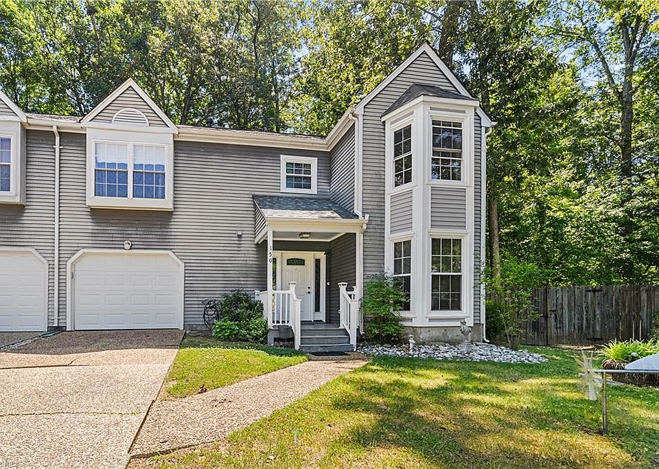 1st image of 150 Hidden Lake Pl