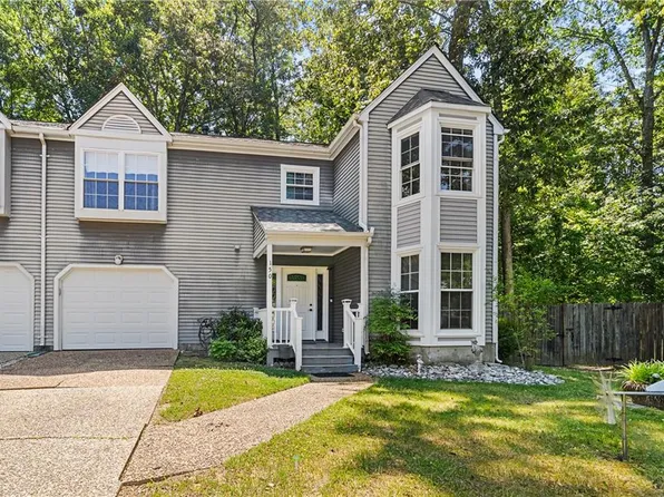 150 Hidden Lake Pl, Newport News, VA 23602