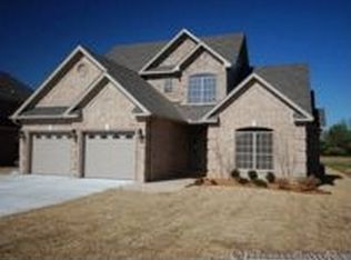 1445 S Salem Rd, Conway, AR 72034