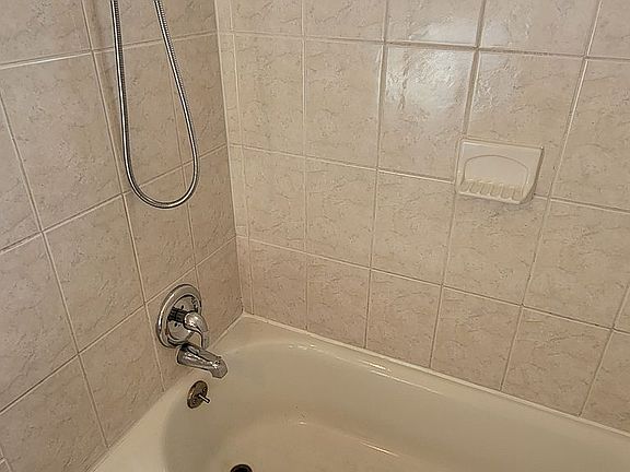 2nd image of 4159 Lancaster Dr Floor 34241