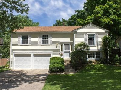 59 Codorus Rd, Montgomery, IL, 60538