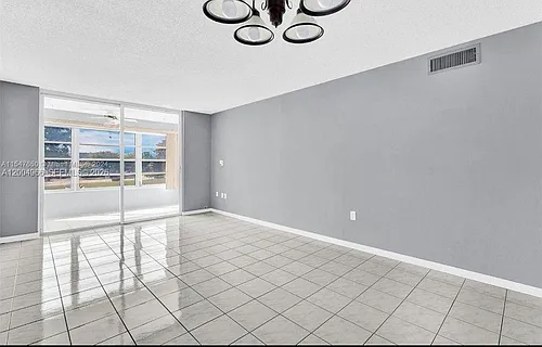 8100 Sunrise Lakes Blvd Photo 1