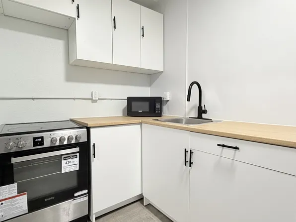 1495 Gladstone Ave, Windsor, ON