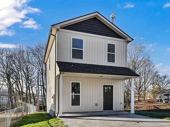 3rd image of 230 Robert St Lot 2F