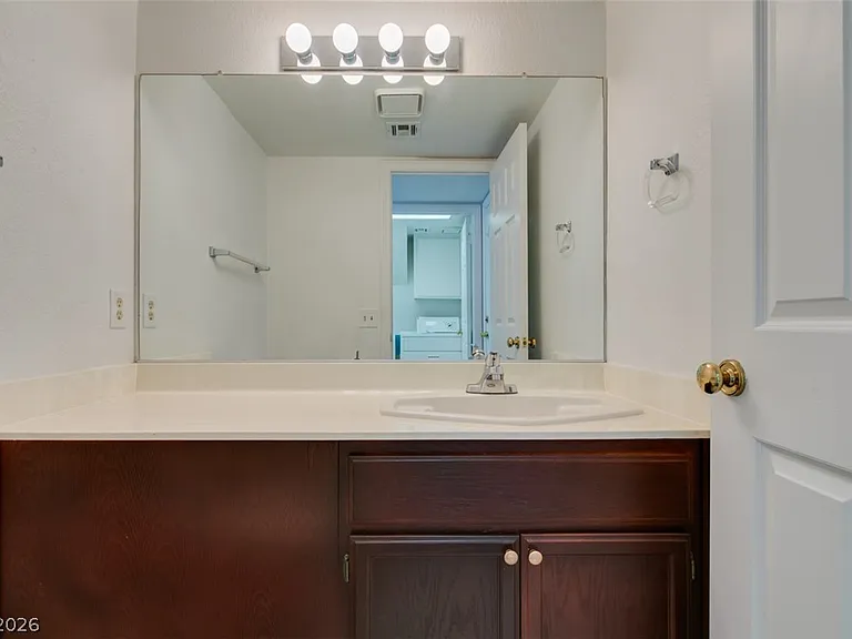 9712 Peacock Hill Cir — Photo 41