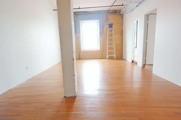 Rented by EXR | media 8