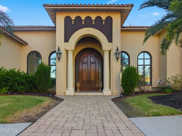 601 N Montauban Dr, Lafayette, LA 70507