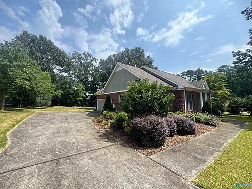 109 Simmons Dr SE Photo 1 109 Simmons Dr SE Photo 1