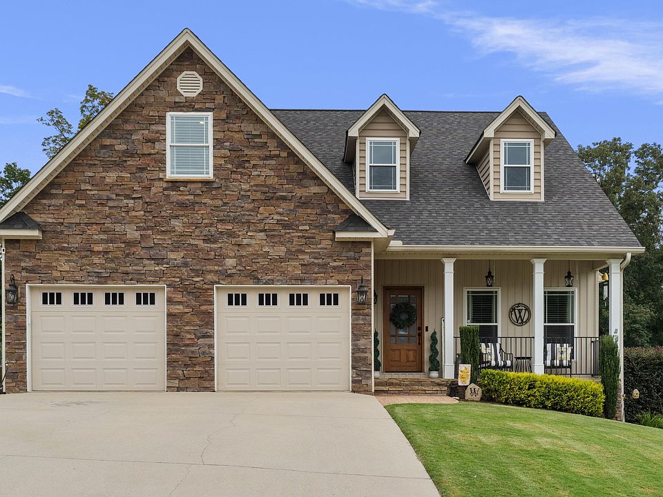 1st image of 172 Hancock Oaks Trce NE