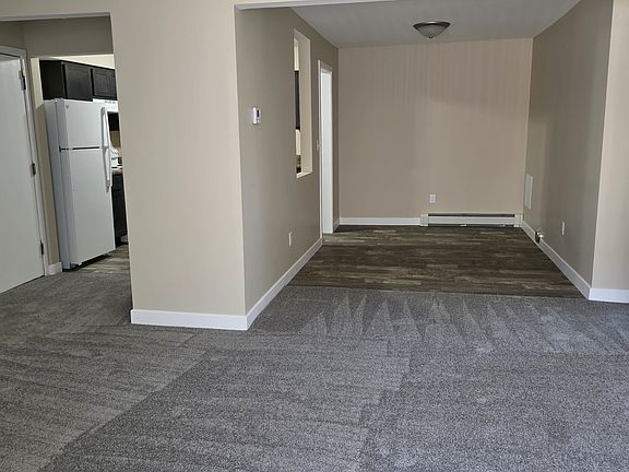 3rd image of 642 36th St SW #11383316
