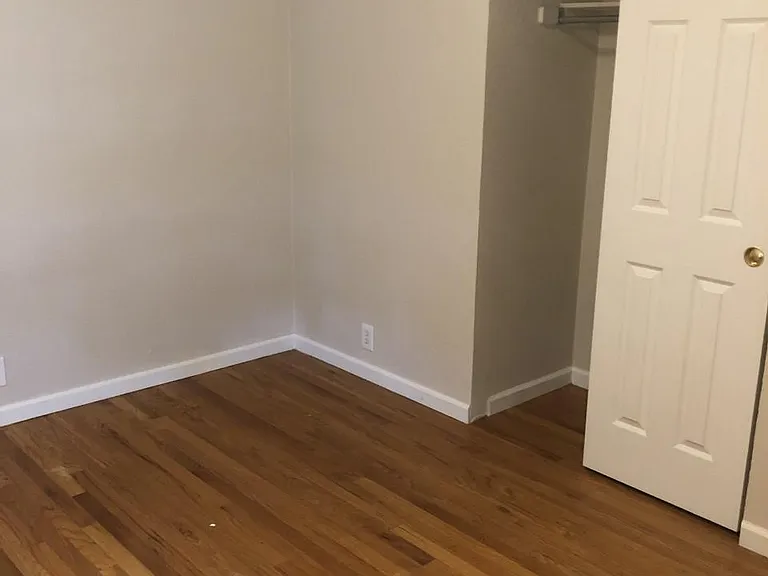 3390 S Elm St — Photo 5