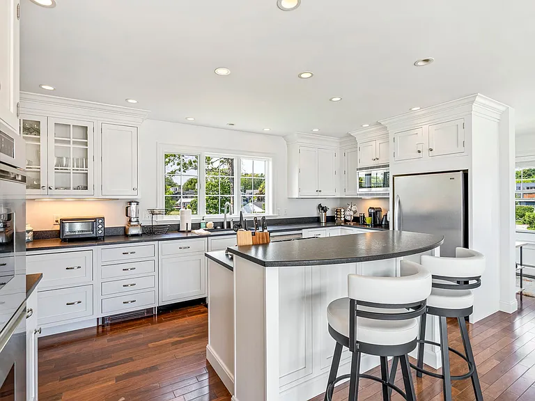 4 Fisherman Ln — Photo 10