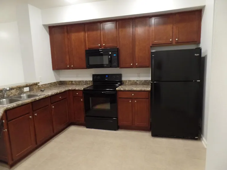 5516 Nottinghamshire Ln #1 — Photo 4