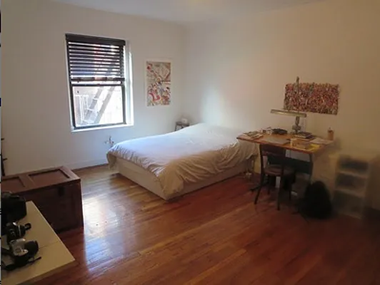 Rented by Mdrn Residential | media 11