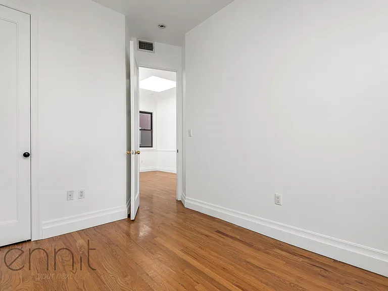 1622 Summerfield St #2L — Photo 8