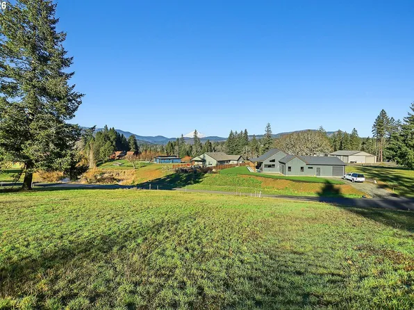 18 Husum St, White Salmon, WA 98672