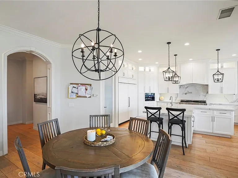 25418 Cumberland Ln — Photo 4