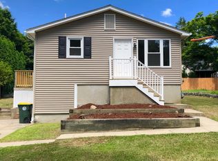 16 Hattie Ave, Smithfield, RI 02828