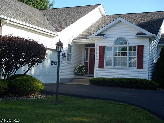 1st image of 301 Cranberry Ct
