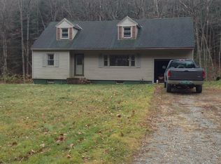 785 Hale Rd, Guilford, VT 05301