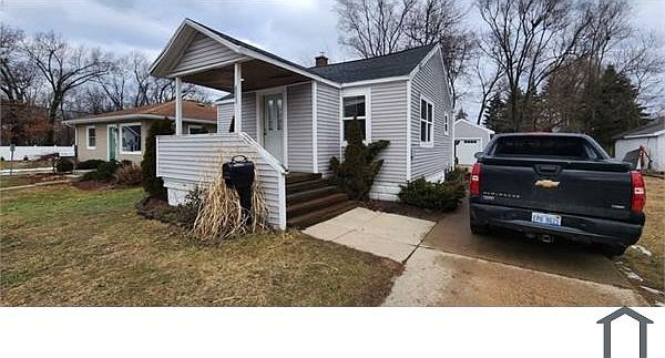 1st image of 605 Buist St SW