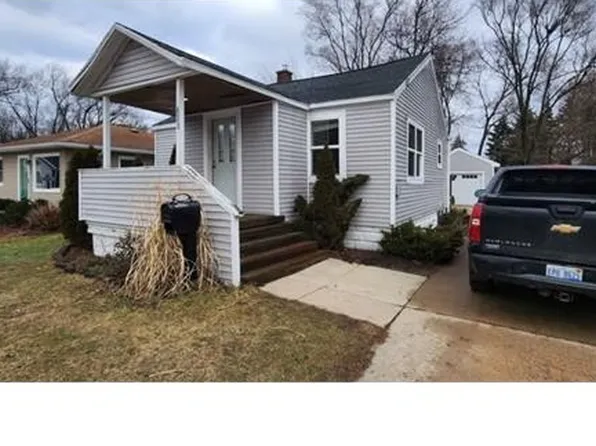 605 Buist St SW, Wyoming, MI 49509