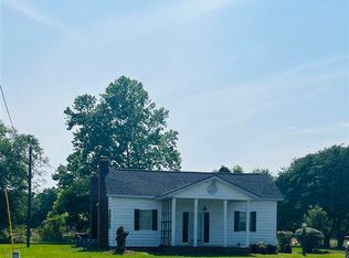 2443 Center Rd, Timmonsville, SC 29161