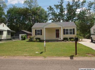 2216 Bide A Wee Dr NE, Huntsville, AL 35801
