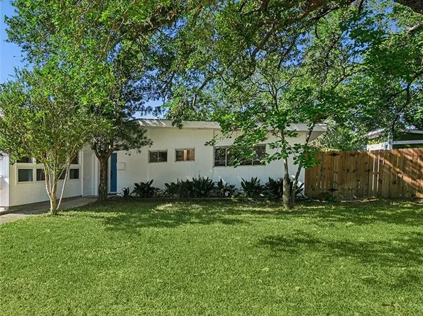 8138 Versailles Ave, Metairie, LA 70003