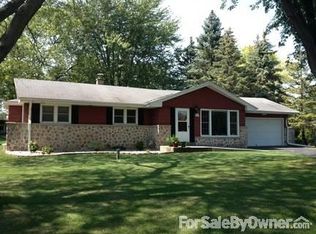 W132S6557 Saroyan Rd, Muskego, WI 53150