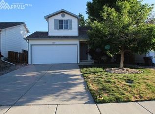 1127 Silverqueen Rd, Pueblo, CO 81008