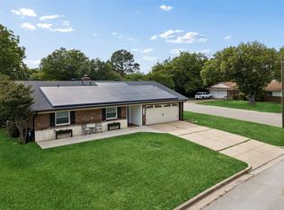 5437 Greenwood Way, North Richland Hills, TX 76180