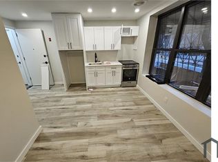 766 E 179th St #1, Bronx, NY 10460