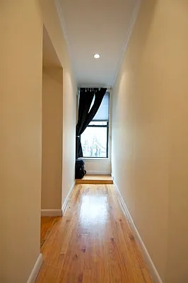 Rented by Veracity NYC LLC | media 29