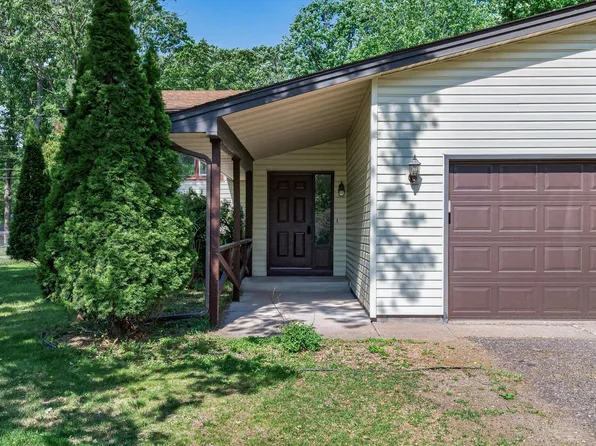 10370 Flamingo St NW, Coon Rapids, MN 55433