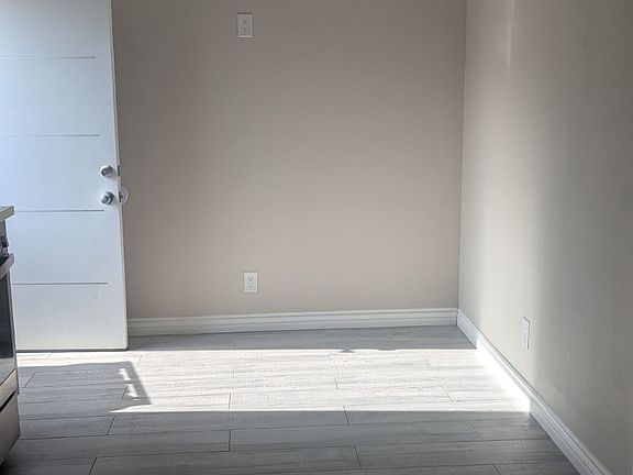 3rd image of 2223 E 112th St