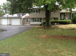 106 Robbinsville Allentown Rd, Robbinsville, NJ 08691