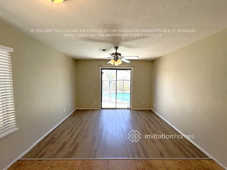 4709 N 84th Dr — Photo 3