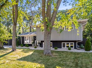 110 Oak Ave, Wood Dale, IL 60191