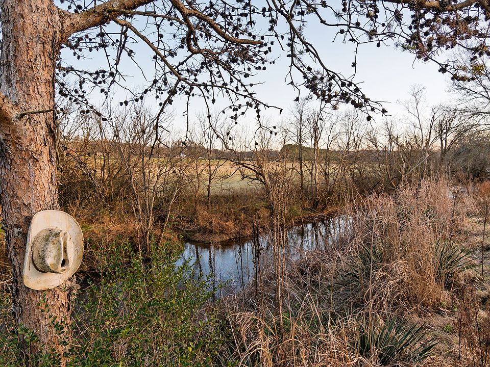 34th image of this home