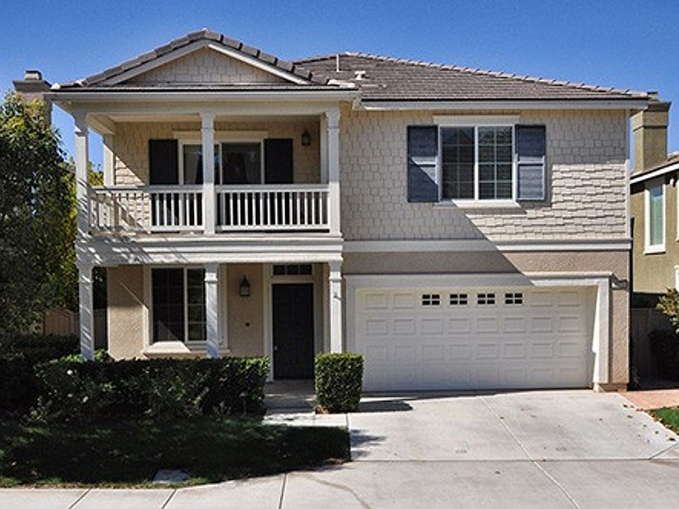 1st image of 1071 Woodcrest Ln