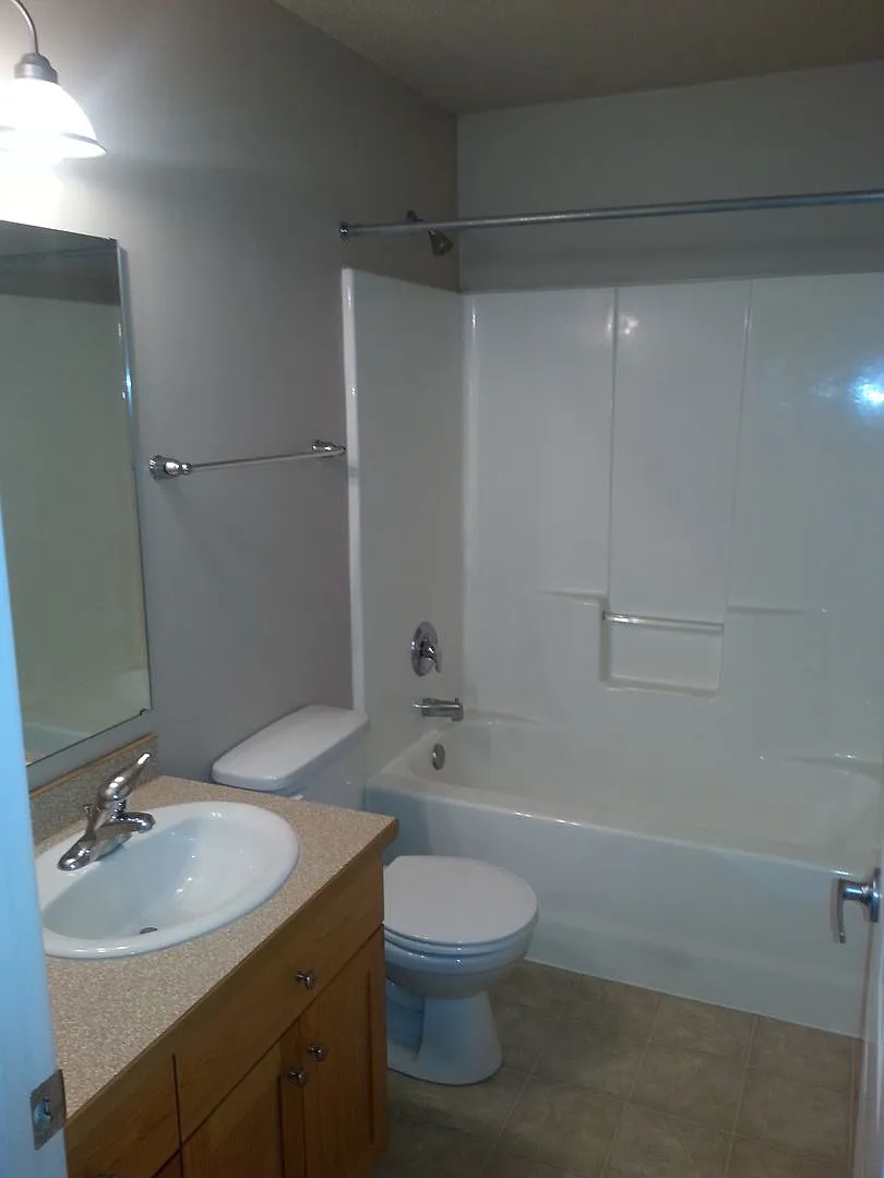 Westport Beach Townhomes 2 and 3 Bedrooms — Photo 1
