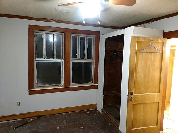 2nd image of 919 N 57th Ave