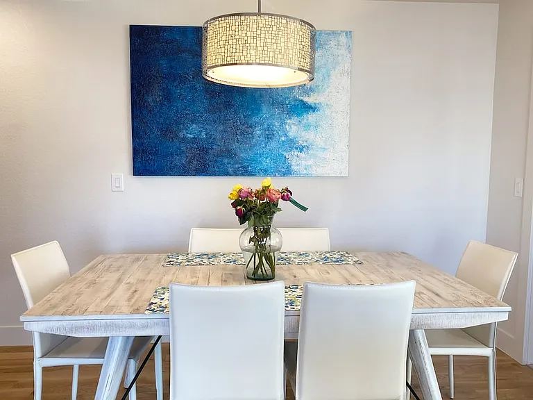 Dining room area