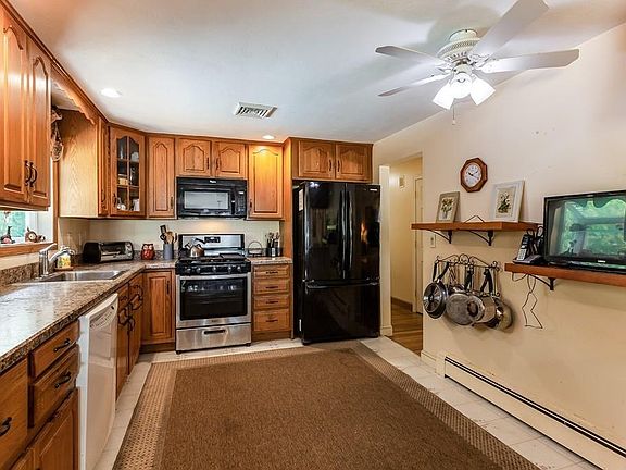 5th image of 25 Morningside Dr